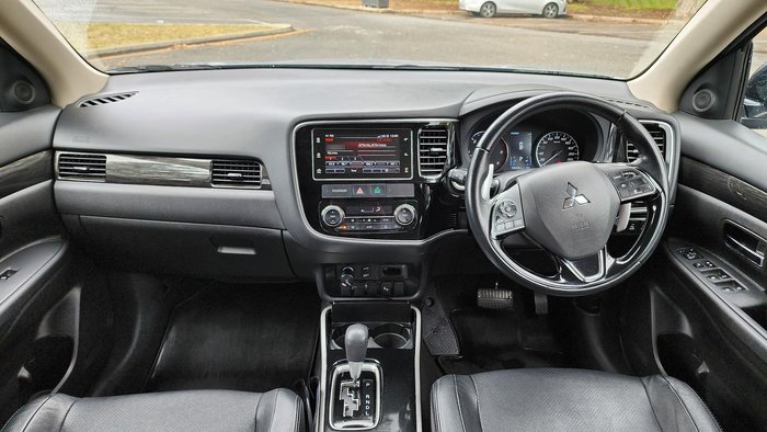 2016 Mitsubishi Outlander Exceed