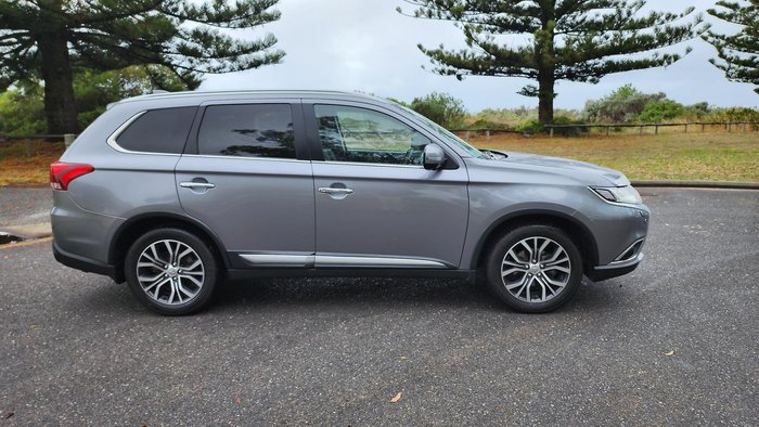 2016 Mitsubishi Outlander Exceed