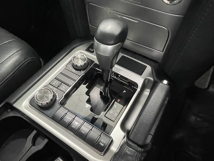 2019 Toyota Landcruiser VX