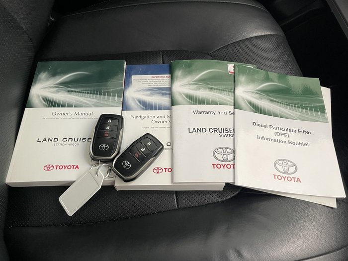 2019 Toyota Landcruiser VX