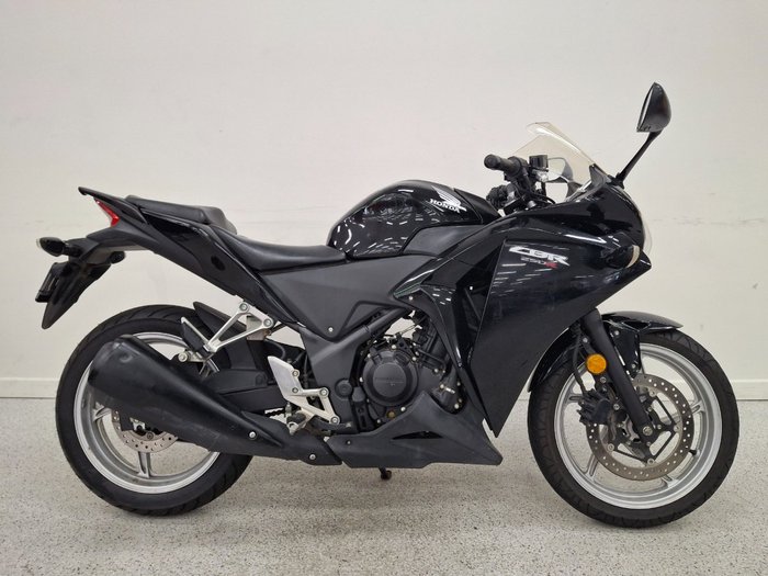 2011 Honda CBR250R Black