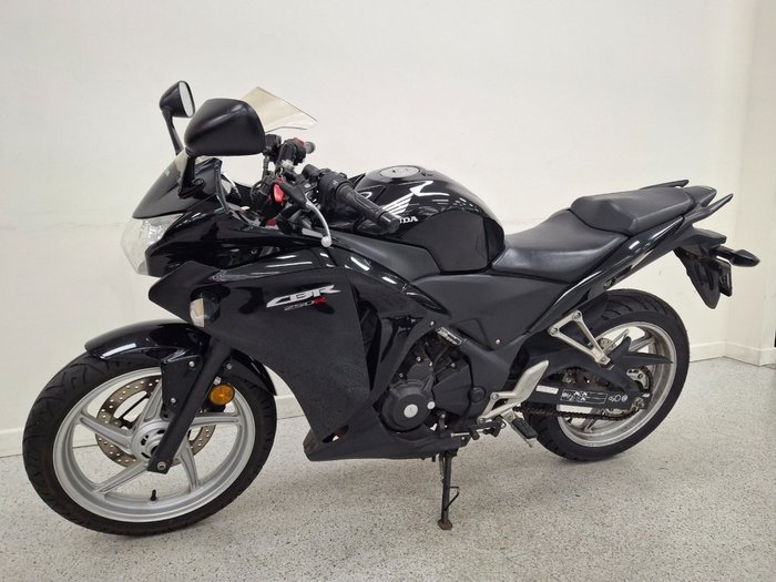 2011 Honda CBR250R Black