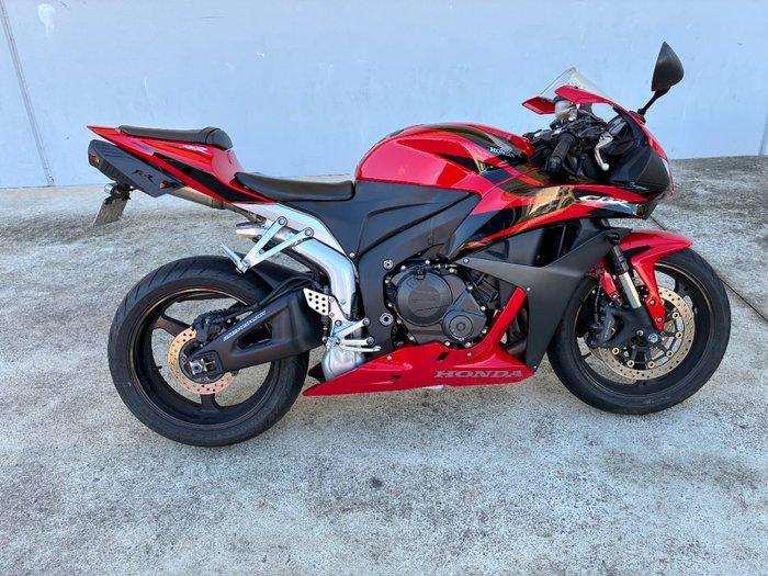 2008 Honda CBR600RR Red