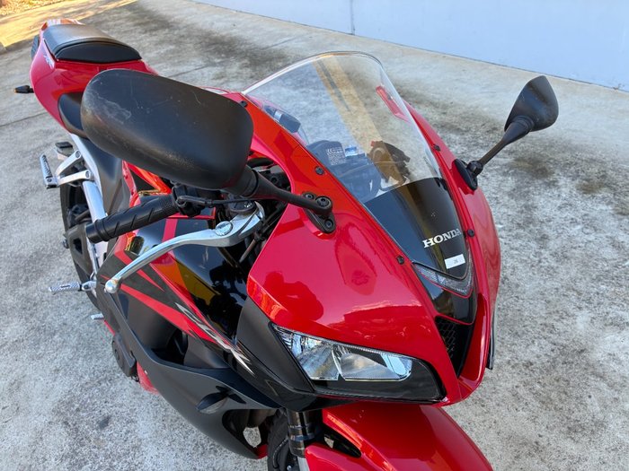 2008 Honda CBR600RR Red