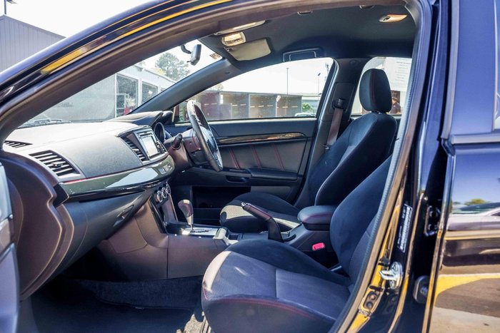 2017 Mitsubishi Lancer Black Edition