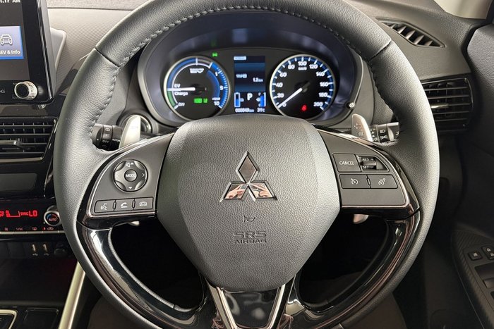 2024 Mitsubishi Eclipse Cross PHEV ES