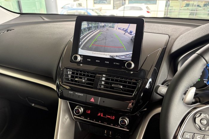 2024 Mitsubishi Eclipse Cross PHEV ES