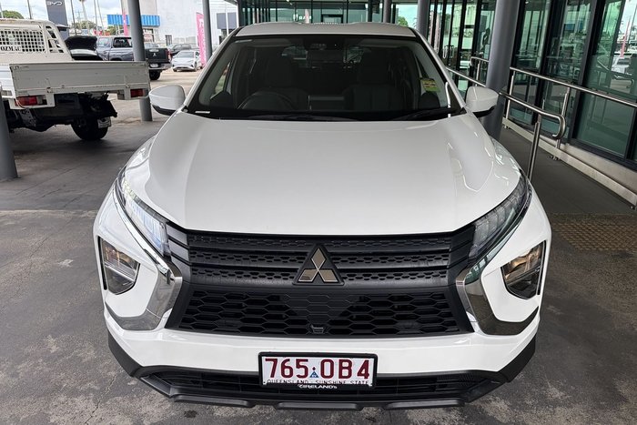 2024 Mitsubishi Eclipse Cross PHEV ES