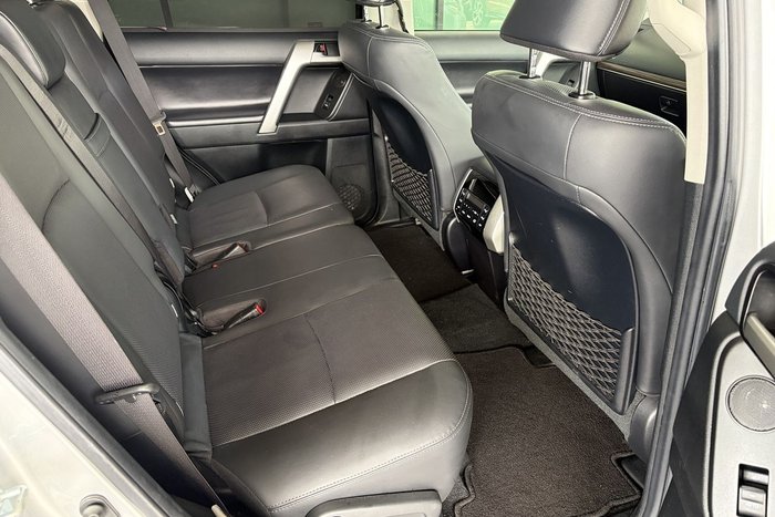 2021 Toyota Landcruiser Prado VX