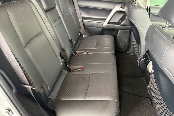 2021 Toyota Landcruiser Prado VX