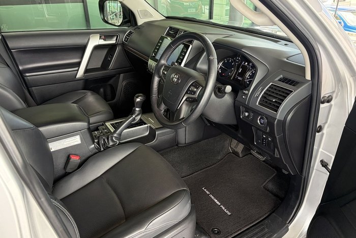 2021 Toyota Landcruiser Prado VX