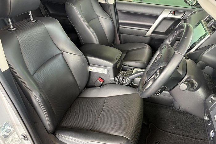 2021 Toyota Landcruiser Prado VX