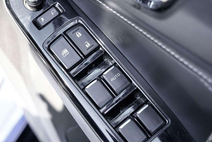 2021 Isuzu MU-X LS-T