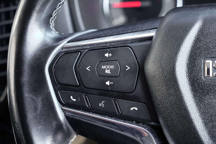 2021 Isuzu MU-X LS-T