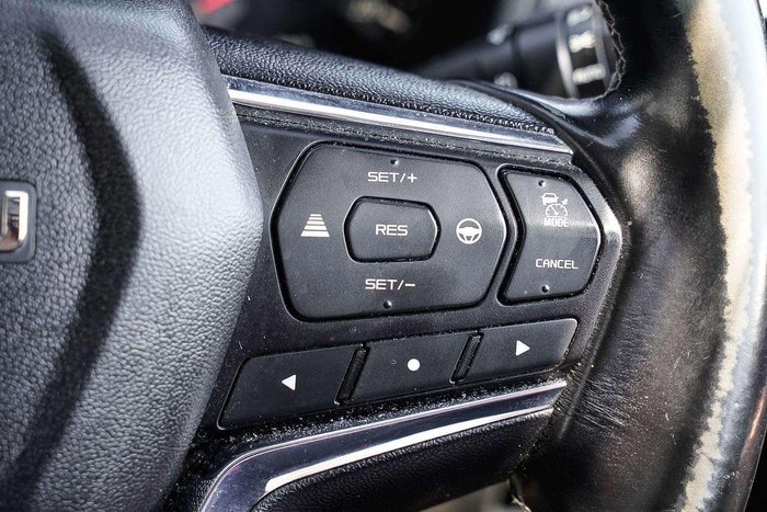 2021 Isuzu MU-X LS-T