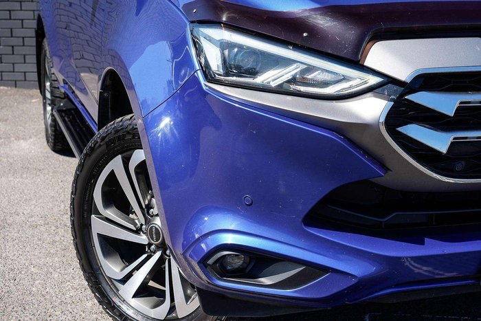 2021 Isuzu MU-X LS-T