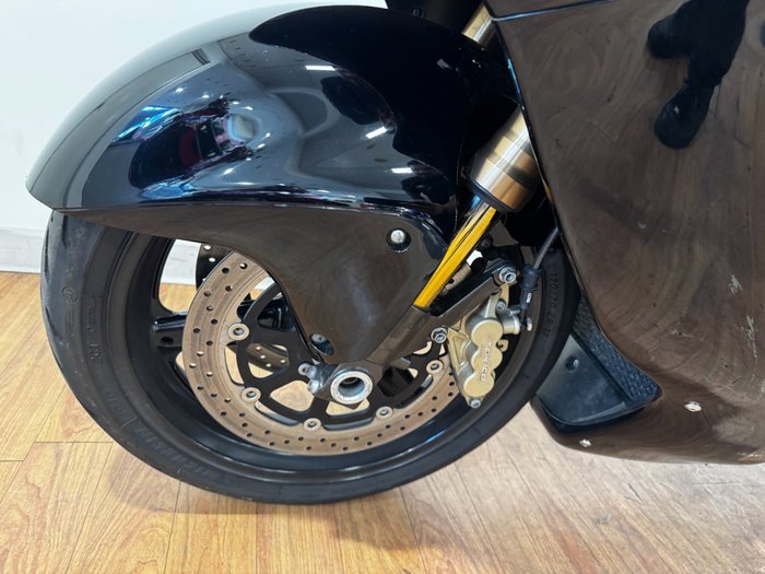 2004 Suzuki GSX1300R (HAYABUSA) Black