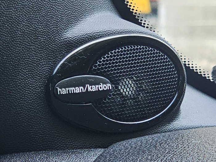 2013 MINI Hatch Cooper D Baker Street R56 LCI Pepper White