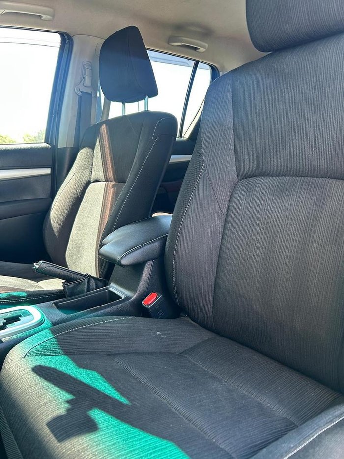 2018 Toyota Hilux SR5