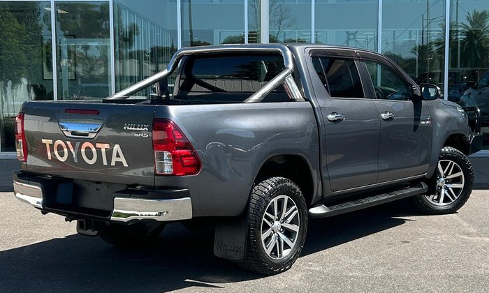 2018 Toyota Hilux SR5