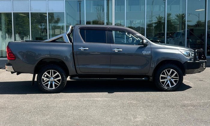 2018 Toyota Hilux SR5