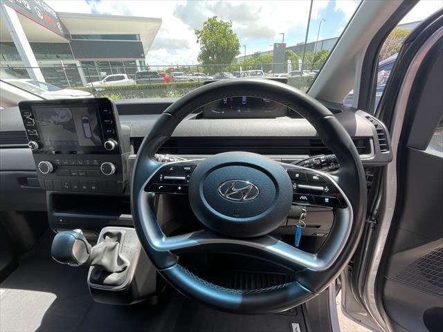 2024 Hyundai STARIA LOAD