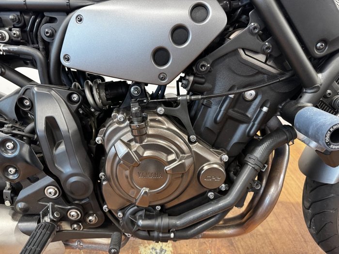 2019 Yamaha XSR700 SILVER