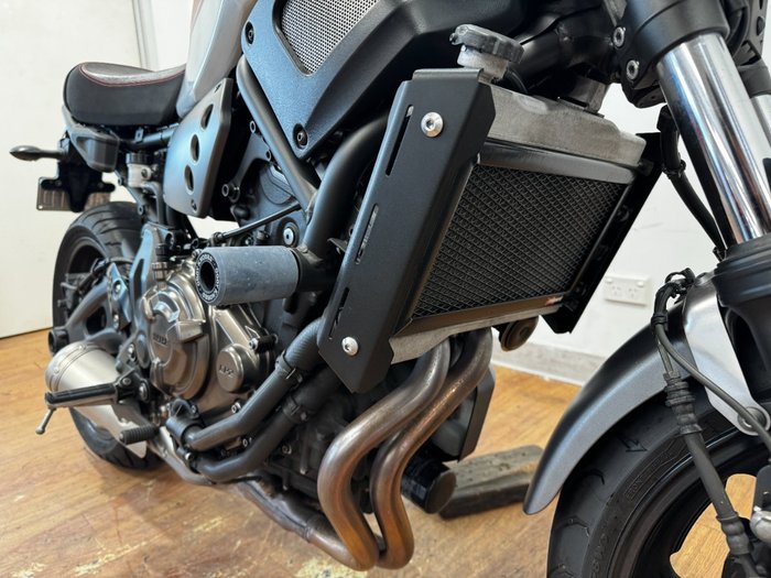 2019 Yamaha XSR700 SILVER