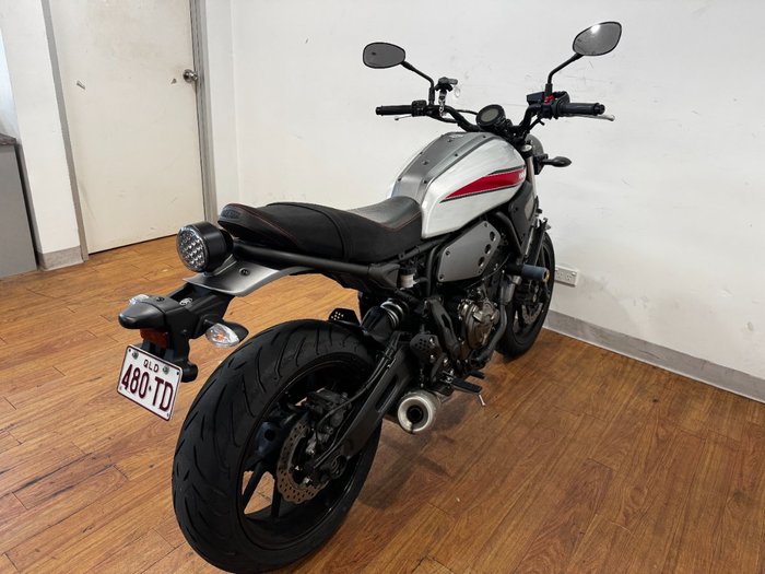 2019 Yamaha XSR700 SILVER