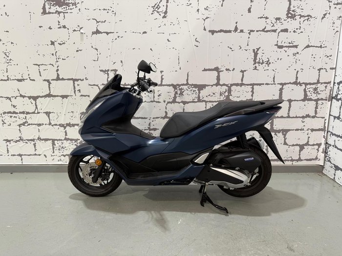 2023 Honda PCX 125 PCX Blue