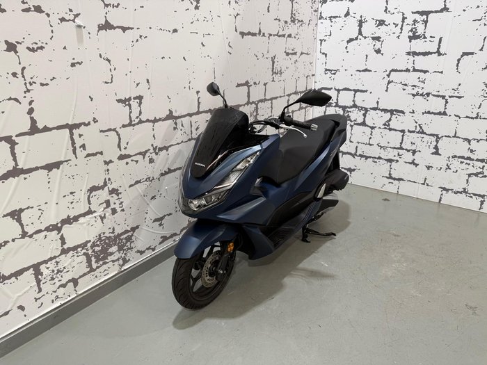 2023 Honda PCX 125 PCX Blue