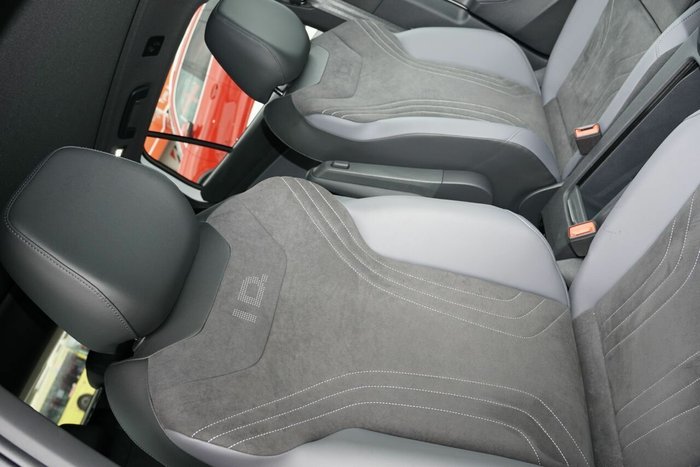 2024 Volkswagen ID.4 Pro