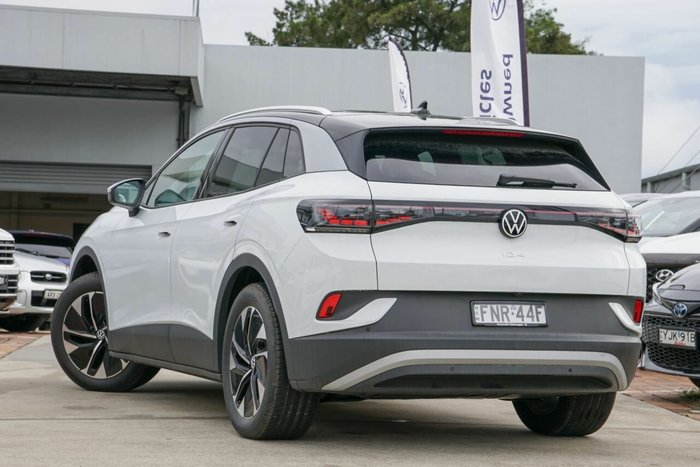 2024 Volkswagen ID.4 Pro