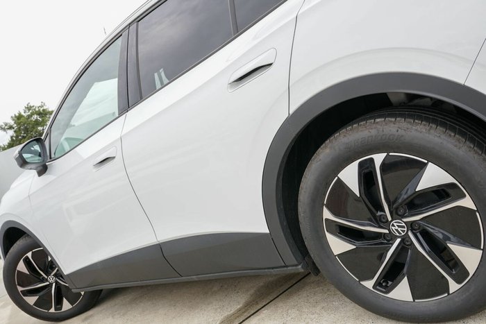 2024 Volkswagen ID.4 Pro