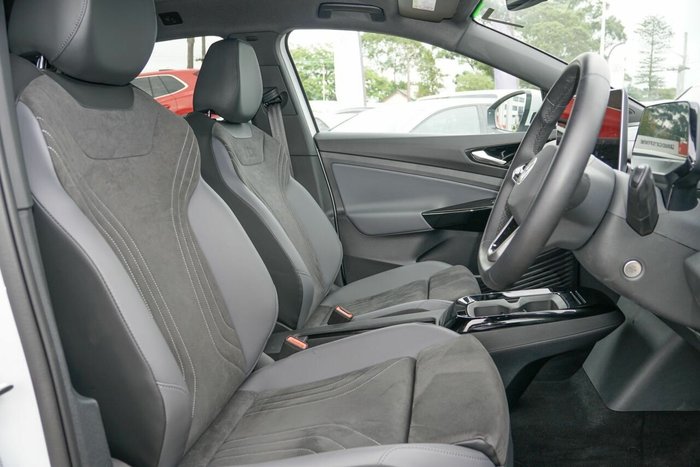 2024 Volkswagen ID.4 Pro