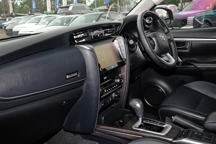 2023 Toyota Fortuner Crusade