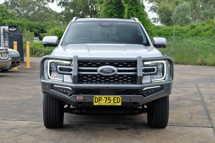 2023 Ford Everest Platinum