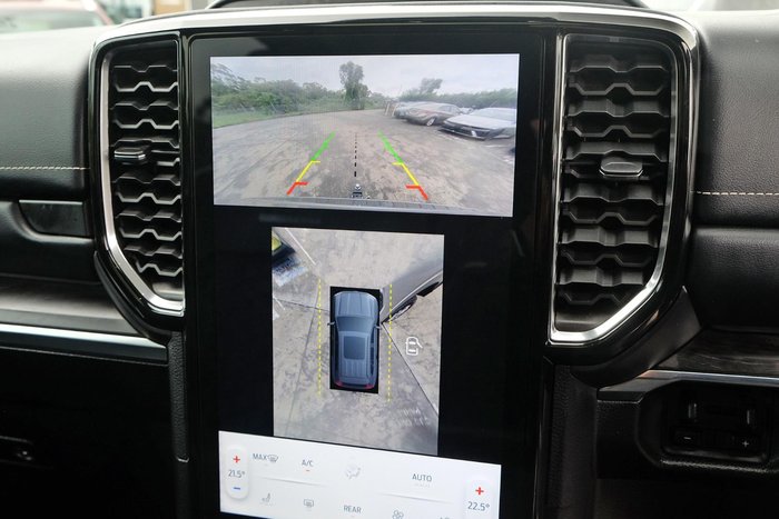 2023 Ford Everest Platinum