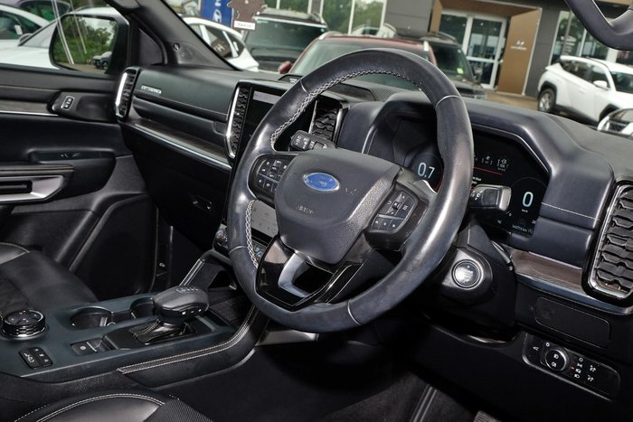 2023 Ford Everest Platinum