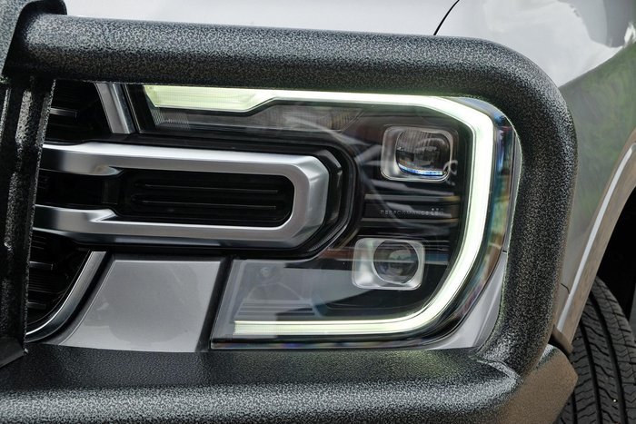 2023 Ford Everest Platinum