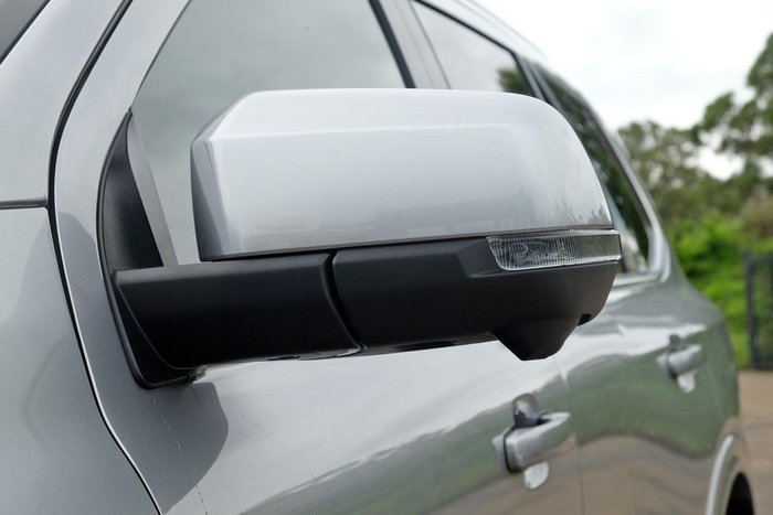 2023 Ford Everest Platinum