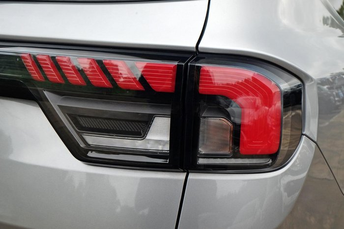 2023 Ford Everest Platinum