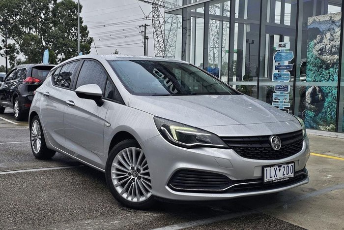 2017 Holden Astra R