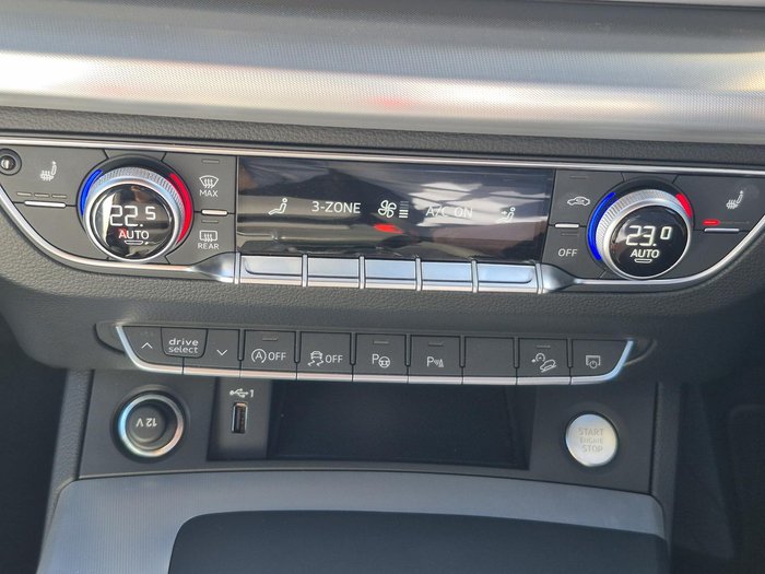 2024 Audi Q5 40 TDI Sport