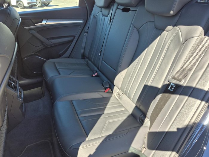 2024 Audi Q5 40 TDI Sport