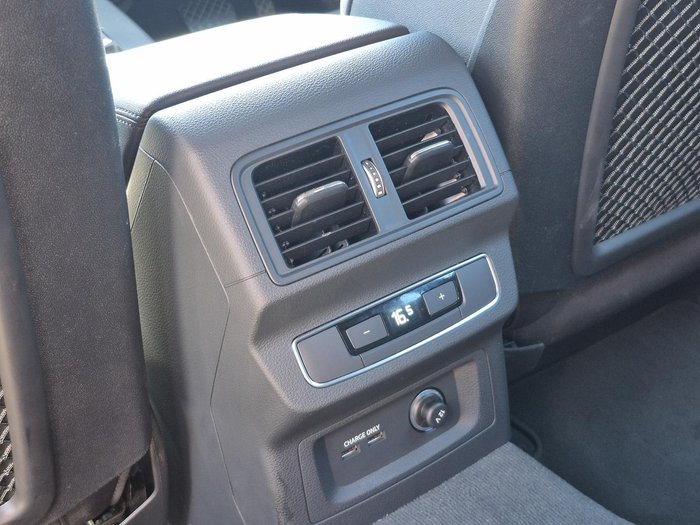 2024 Audi Q5 40 TDI Sport