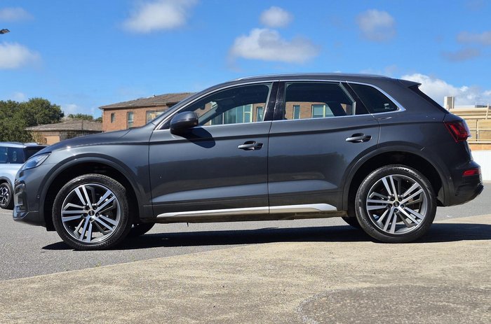 2024 Audi Q5 40 TDI Sport