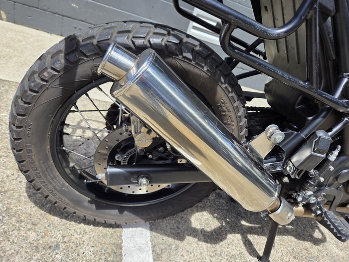 2022 Royal Enfield Himalayan E5 Mid