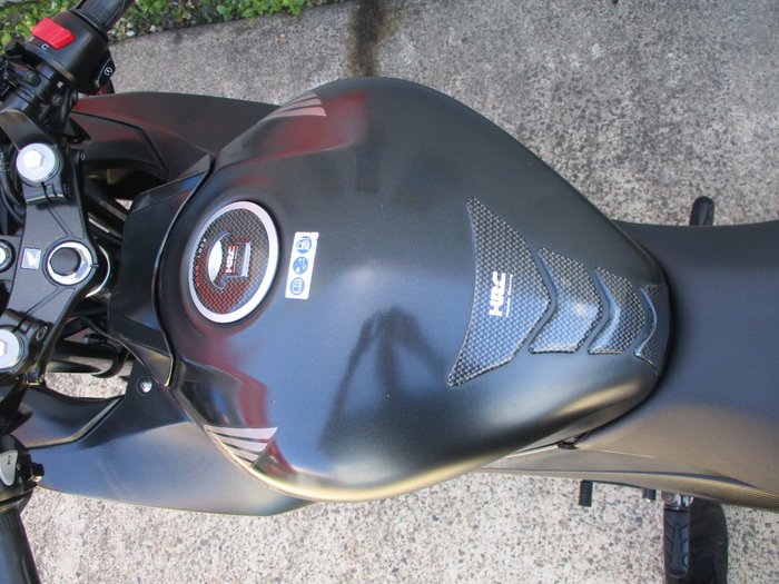 Honda 2015 Honda 300cc CBR300RFUSE BLACK