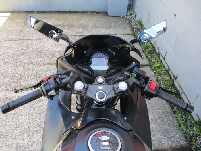 Honda 2015 Honda 300cc CBR300RFUSE BLACK